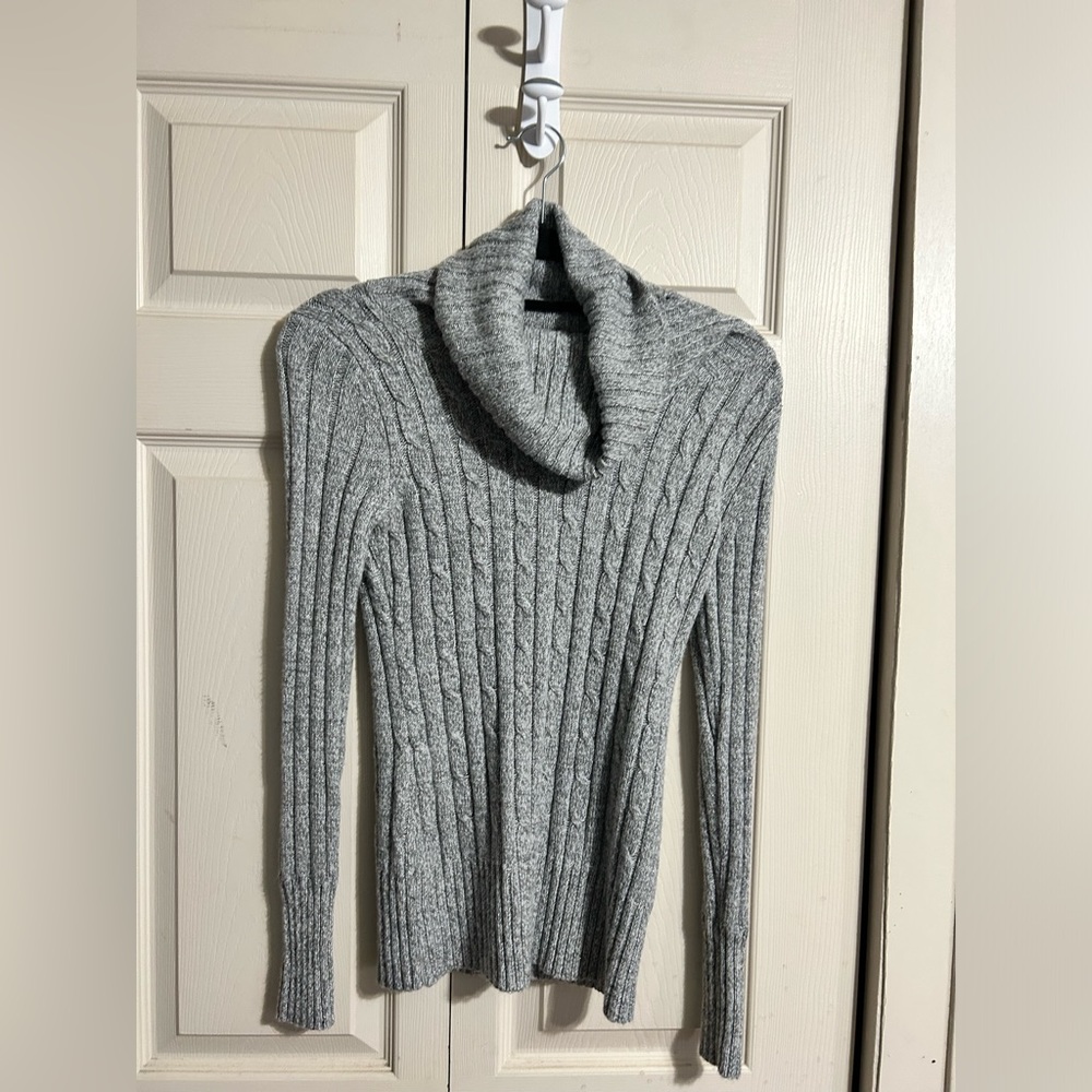 Cowl neck sweater New York and Company XS.